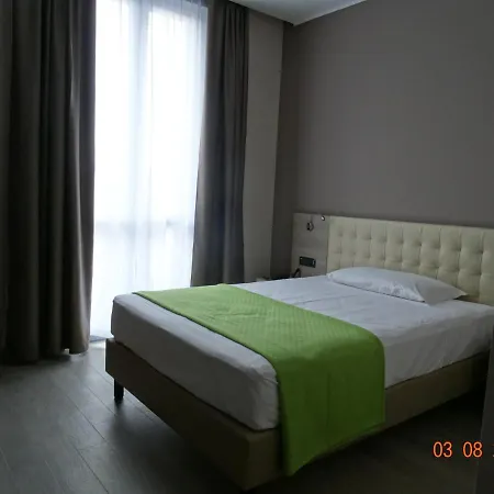 호텔 Folen 3*